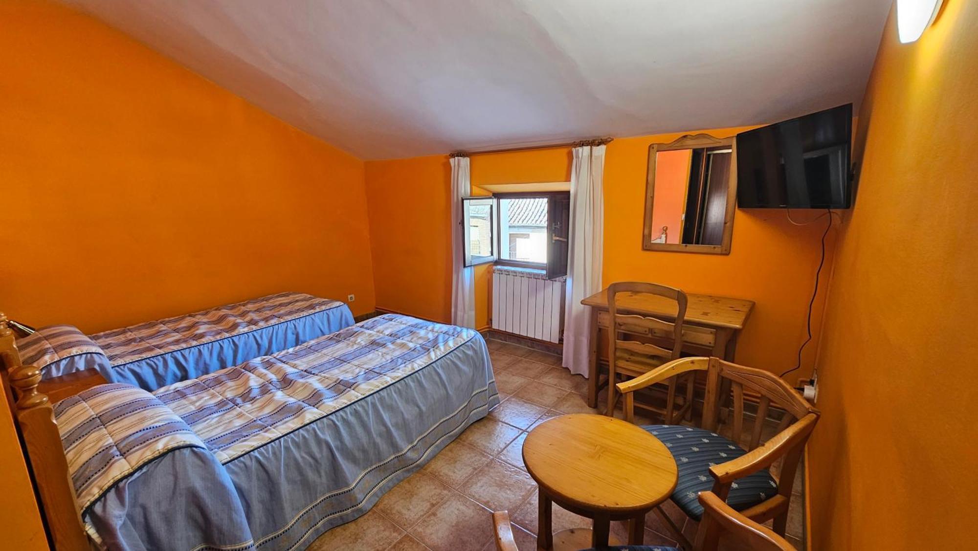 Hostal Albe Carrión de los Condes Esterno foto