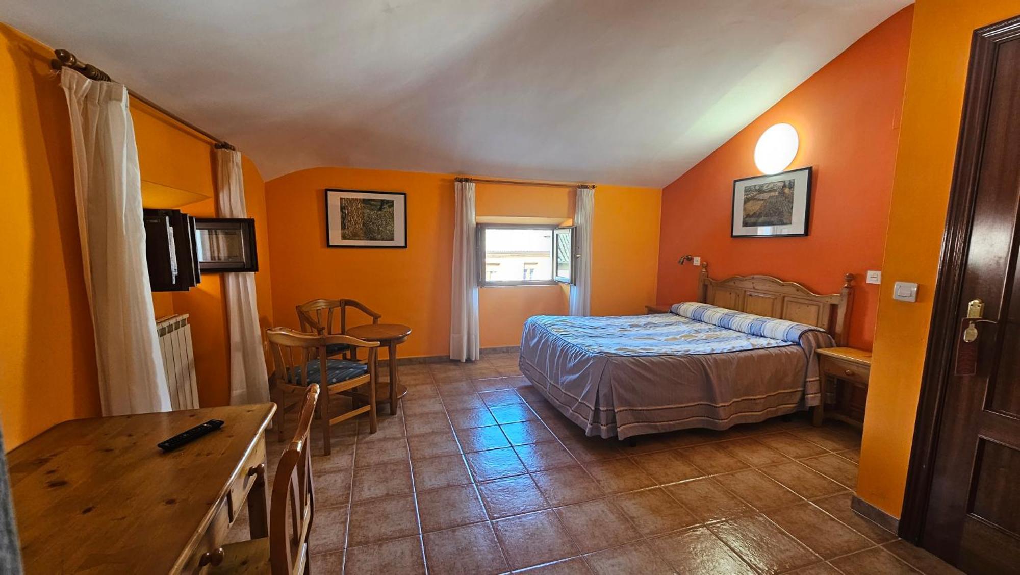 Hostal Albe Carrión de los Condes Esterno foto