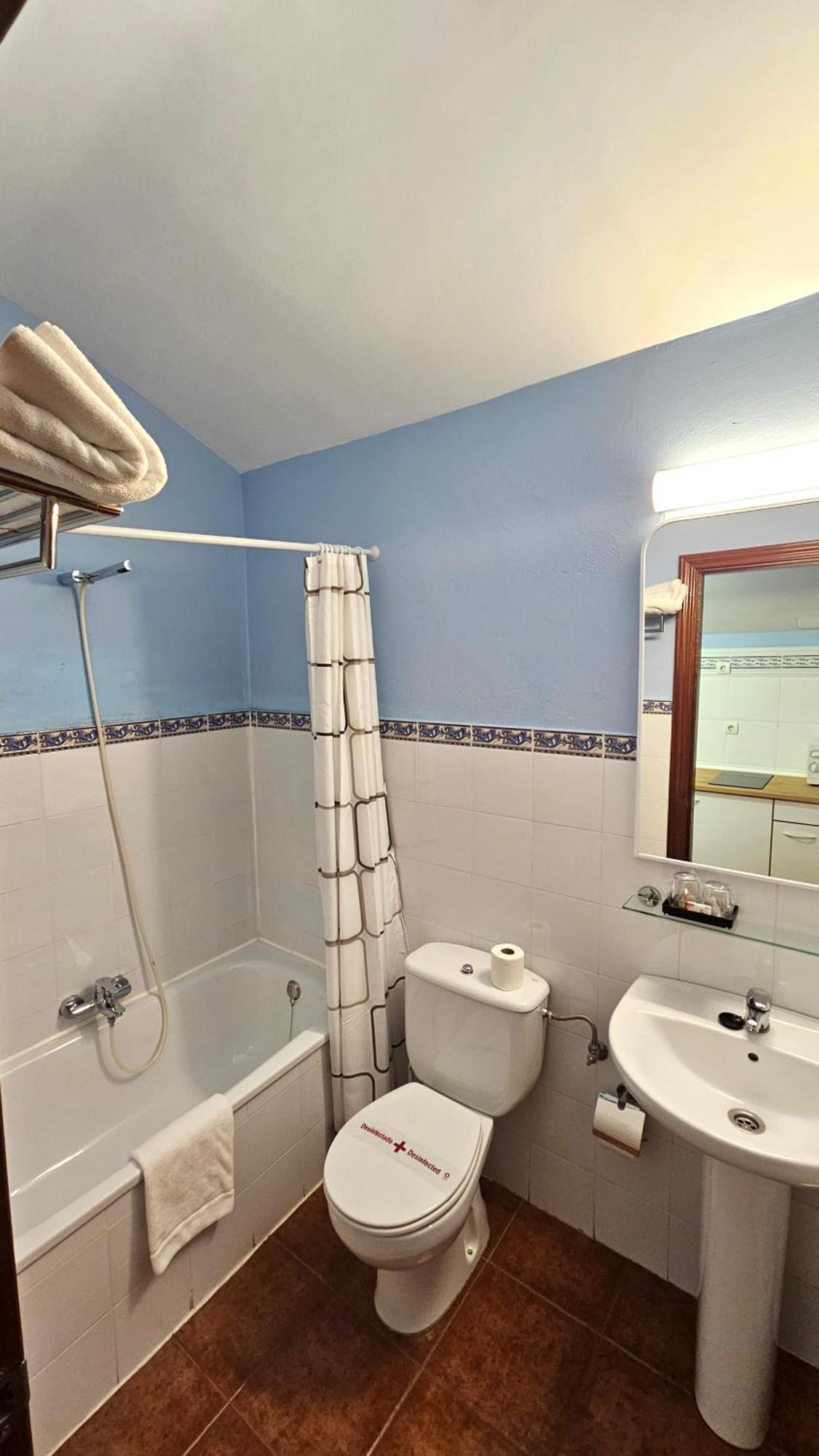 Hostal Albe Carrión de los Condes Esterno foto